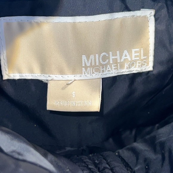 MICHAEL KORS Women's Diamond Quilted Hooded Puffer Jacket Size Small Black - Picture 3 of 6